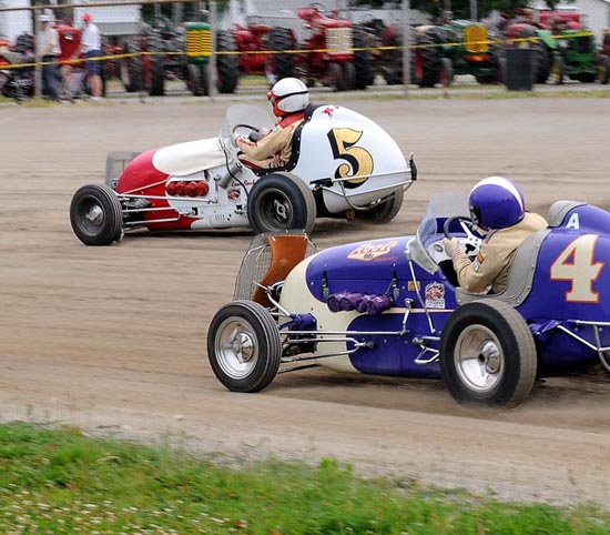 Antique auto racing is just one of the exciting events and activities planned for this year's Old Fashioned Farmers Days, which begins this Thursday, July 4. (VW independent file photo)