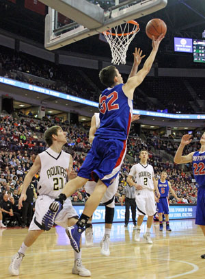Knight Tyson Bolenbaugh (32) goes up from behind the basket for a layup in Saturday's Division IV state title game. (Ashley Baxter/for the Van Wert independent)