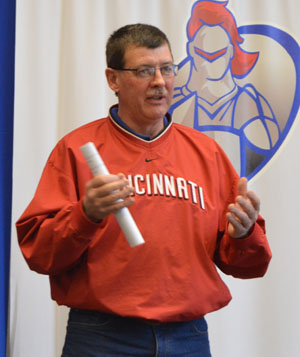 Crestview district resident Mike Schumm talks about balance in the school calendar during Thursday's Board of Education meeting. (Kelsey Clemons/Van Wert independent)