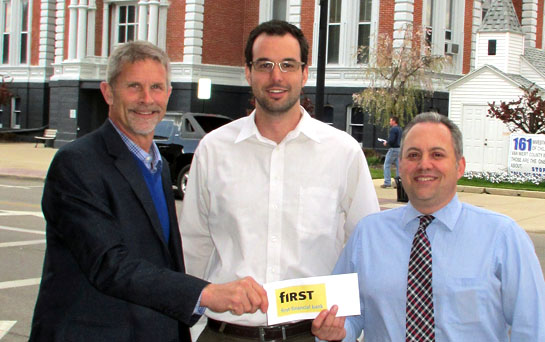 First Financial gives to MSVW 5-2015