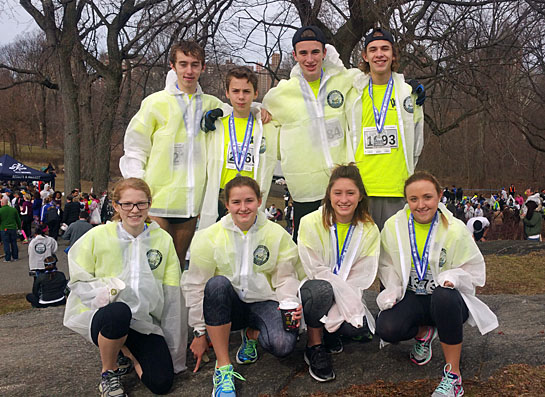 VW runners at NYC half-marathon 2-2016