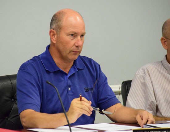 Streets and Alleys Committee Chair Steve Trittschuh leads the discussion on sidewalks during Monday's Van Wert City Council meeting. Dave Mosier/Van Wert independent