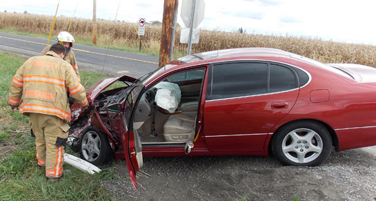 ohio-118-wren-landeck-crash-10-21-16-car