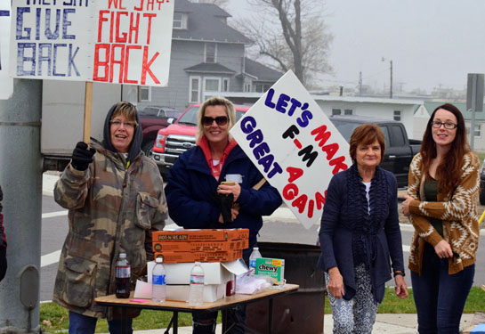 federal-mogul-strike-photo-11-16-16-dems-strikers