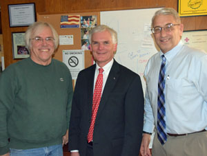 U.S. Representative Bob Latta (center) poses with Van Wert independent co-owner Chris Roberts (left) and Marketing Director Dave Roach during a visit to Van Wert on Wednesday. Dave Mosier/Van Wert independent