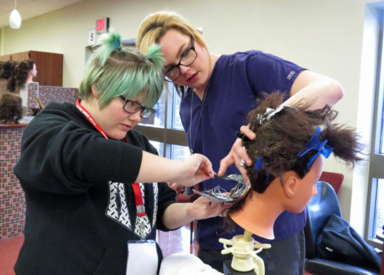 Vantage Sophomore Day 2017-cosmetology