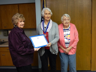 Carla Smith presented Gloria Mohr Fast with the National Society Daughters of 1812 Spirit Award.  (Photo submitted.)